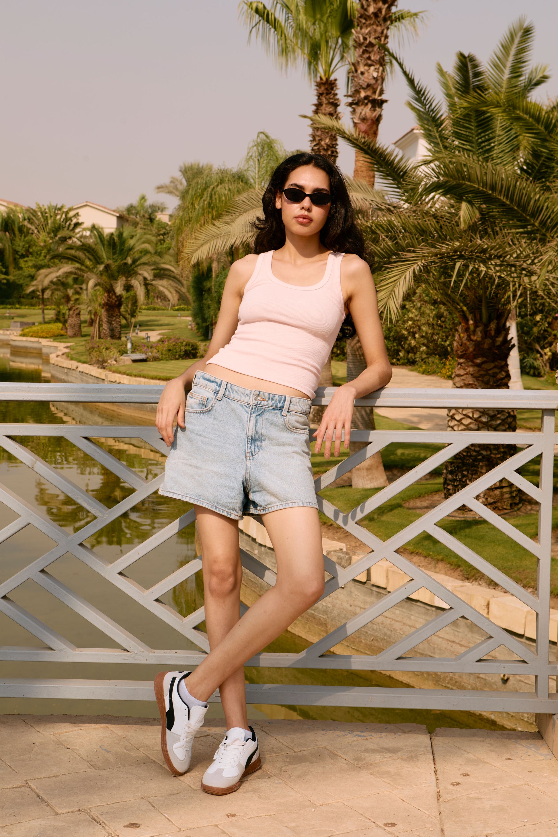 BABY PINK U-SHAPED TANK TOP