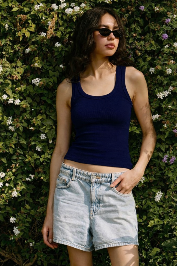 NAVY U-SHAPED TANK TOP