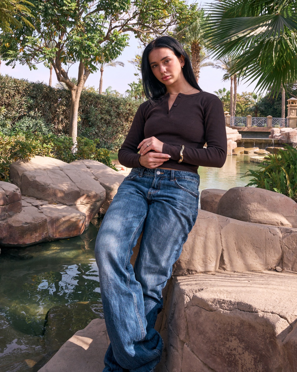 Henley Top in Brown