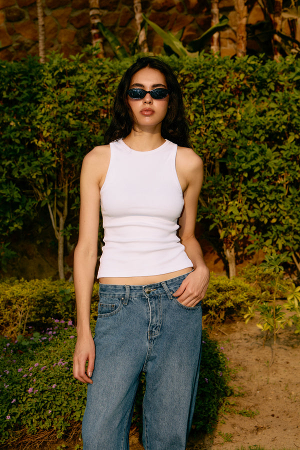 WHITE CREWNECK TANK TOP