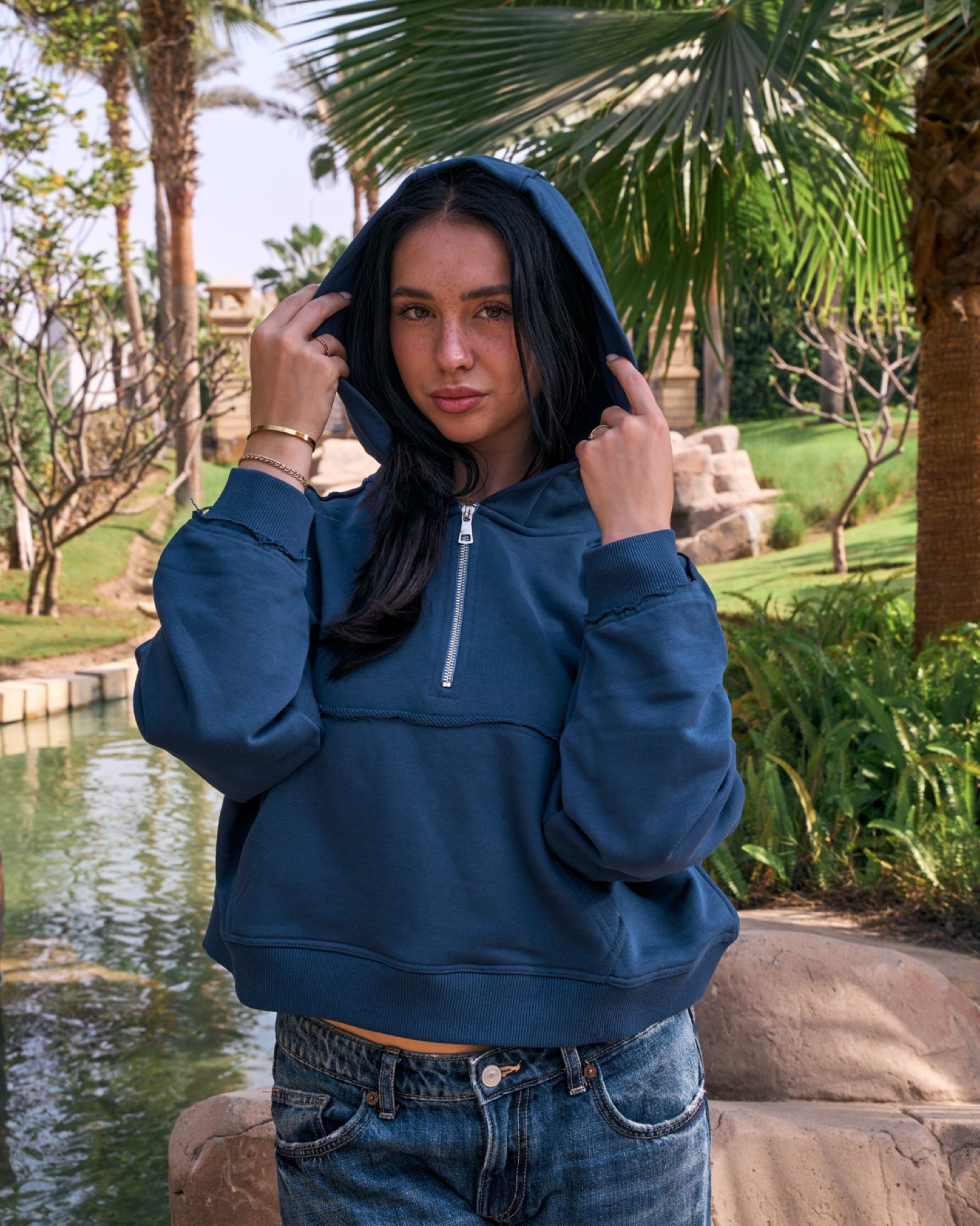 Unfinished quarter zipped hoodie