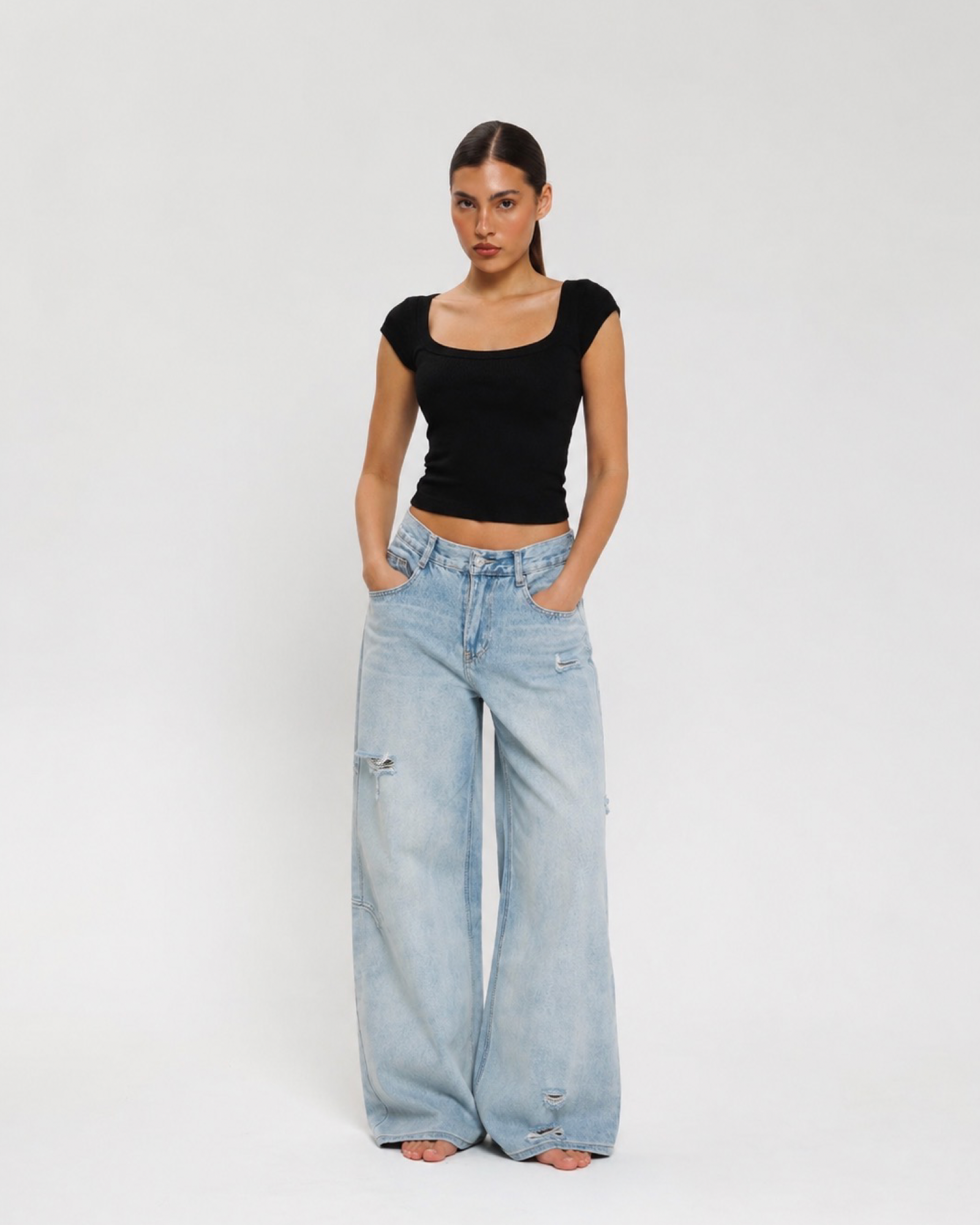 Sculpt Scoop Top - BLACK